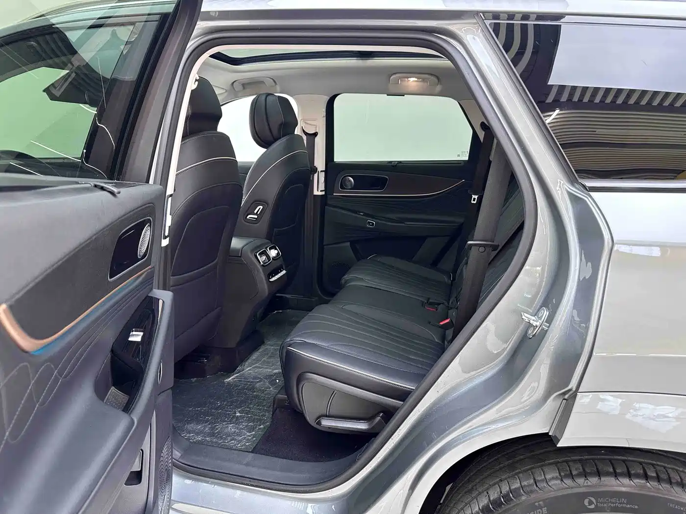 Chery Tiggo 9 2023 2023 2.0T Automatic 2WD Premium 5-Seater