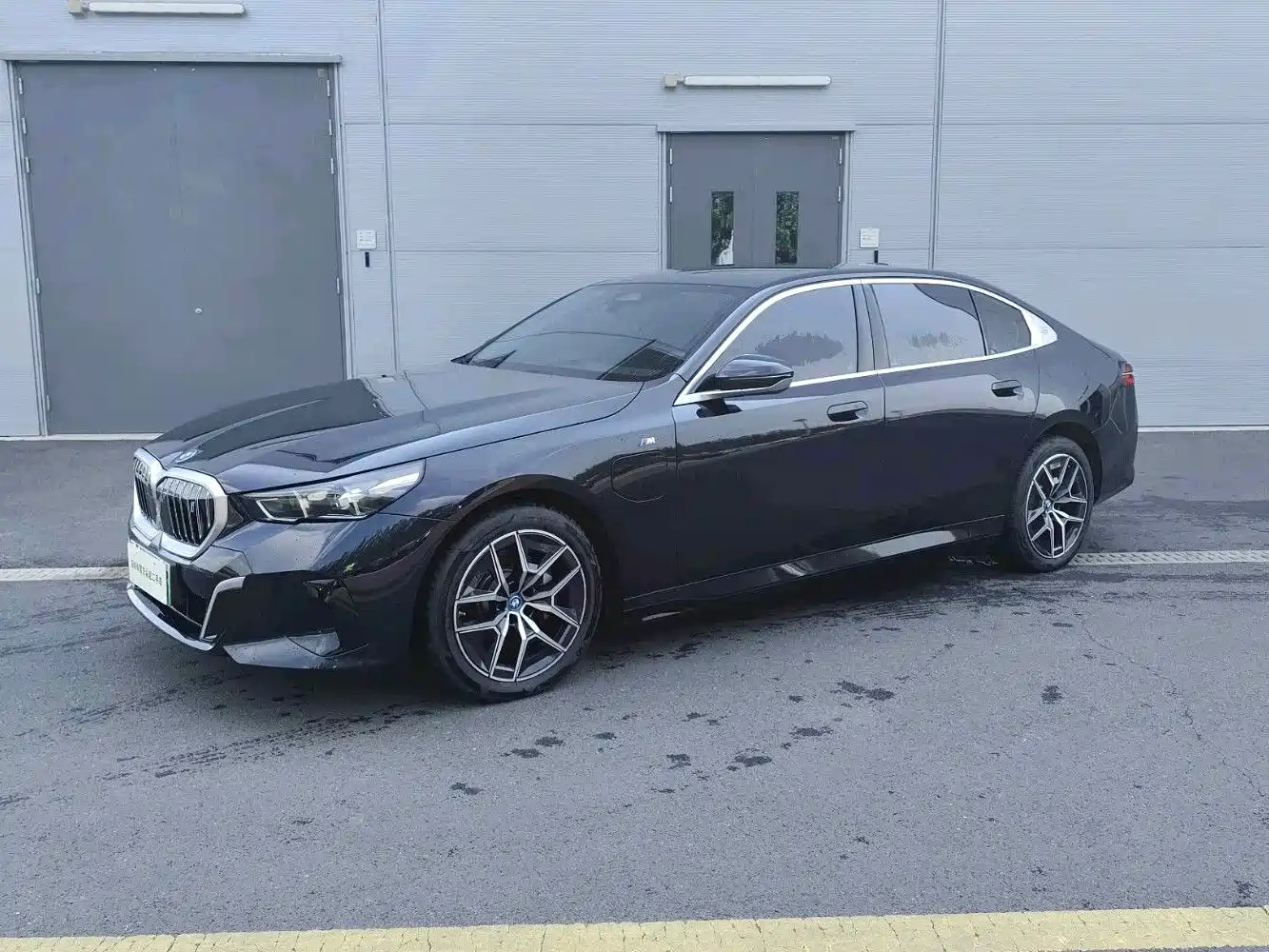 2026 BMW i5