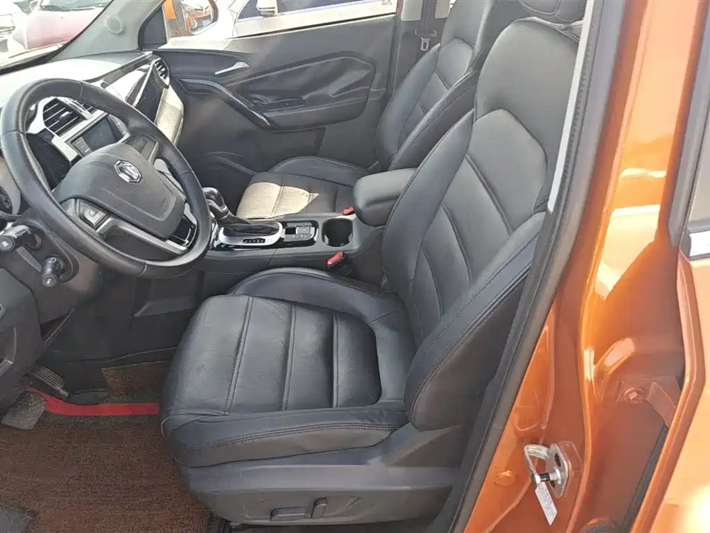 MG Roewe RX5 2016 2015 1.5TGI TST Luxury Edition