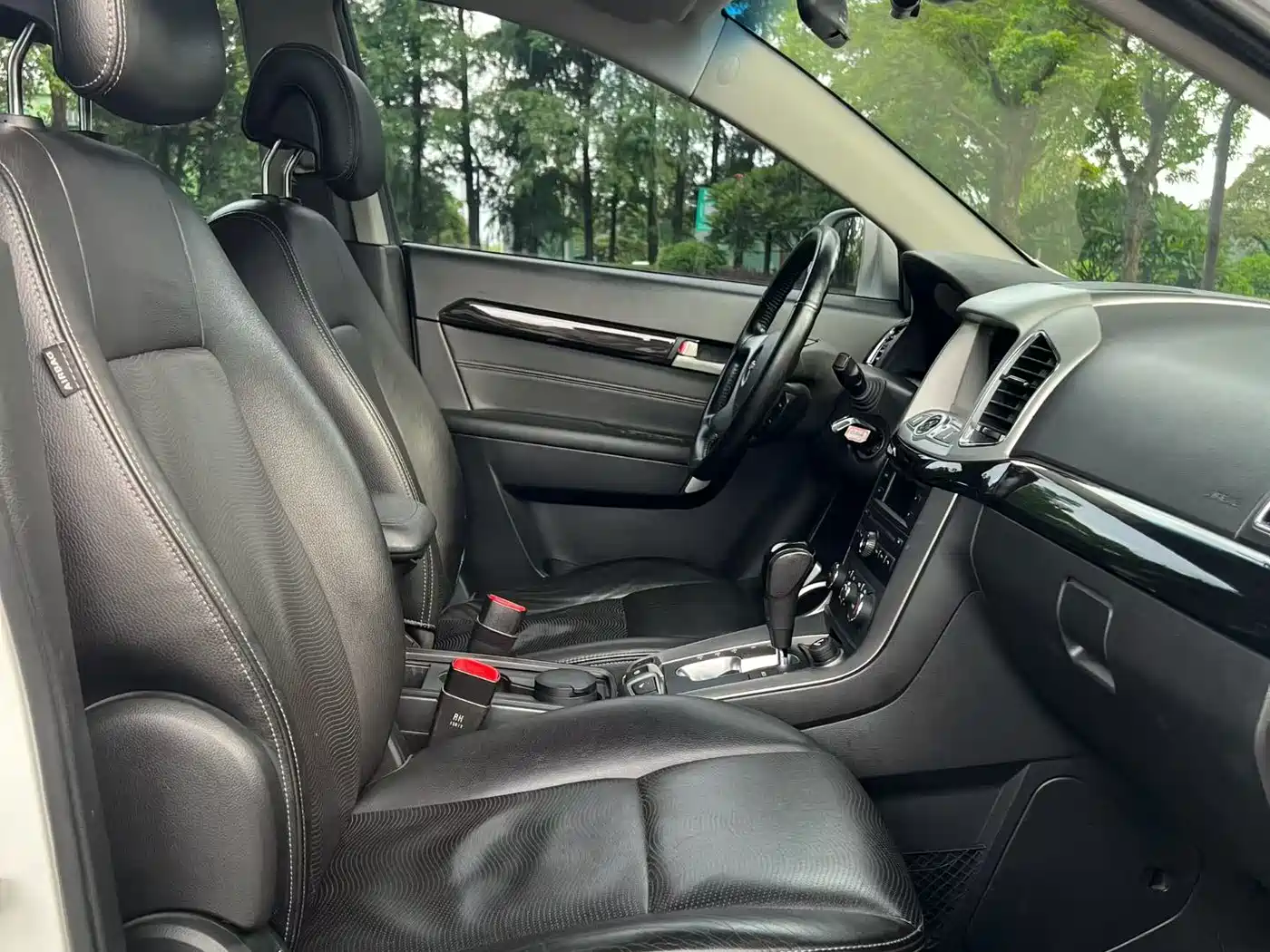 Chevrolet Captiva 2013 2014 2.4L 4WD Flagship 7-seater