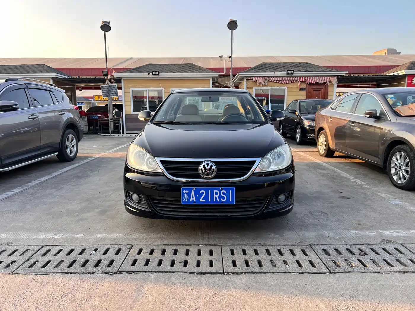 Volkswagen Lavida 2013 Classic 1.6L Manual Style Edition