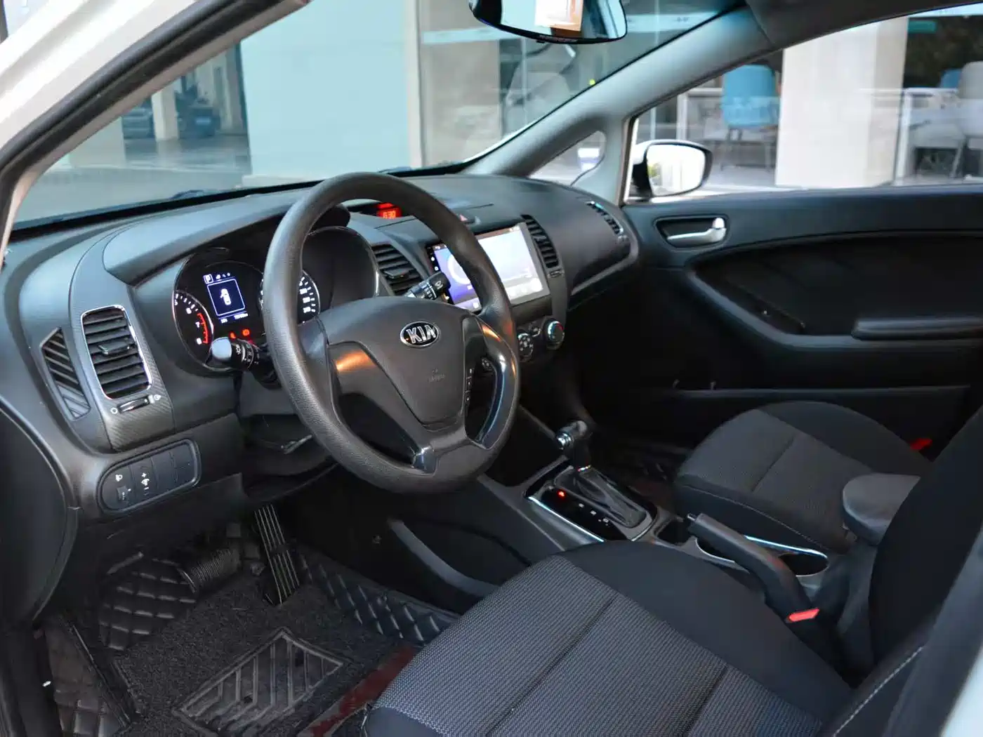 Kia K3 2016 1.6L Automatic GL фото 7