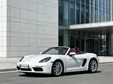 Photo 1 - Porsche 718