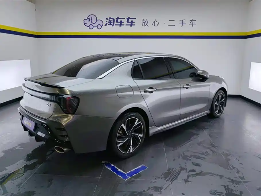 Lynk & Co 03 2023 2.0TD DCT Jin Pro фото 3