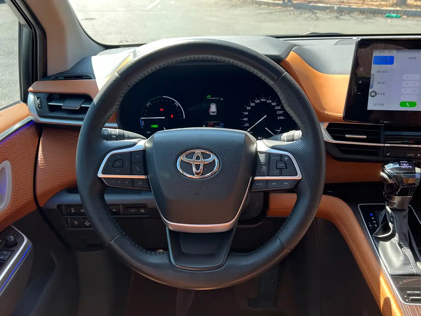 Toyota Sienna 2024 2.5L Hybrid Comfort Edition фото 8
