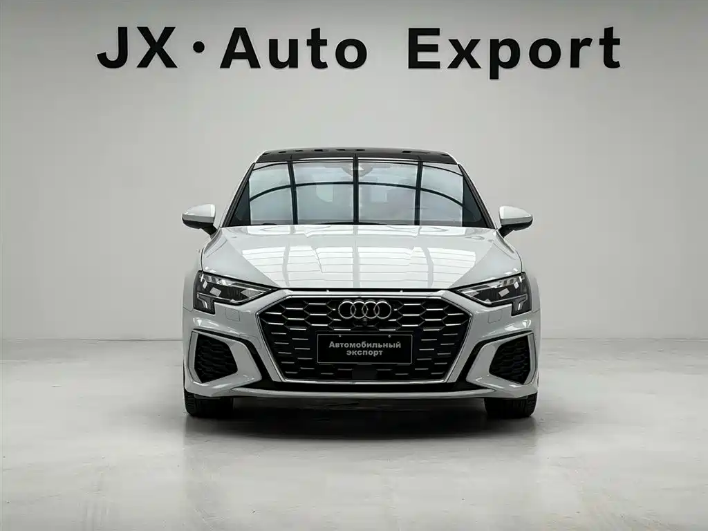 Audi A3 2023 Sportback 35 TFSI Fashion Sport фото 2