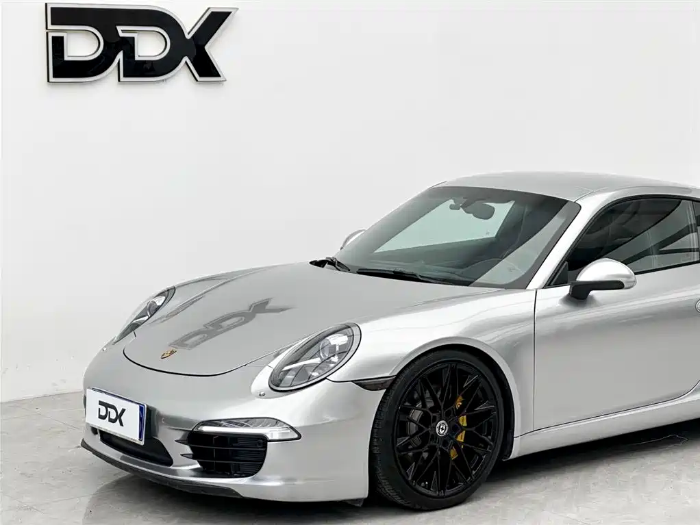 Porsche 911 2012 Carrera S 3.8L фото 3