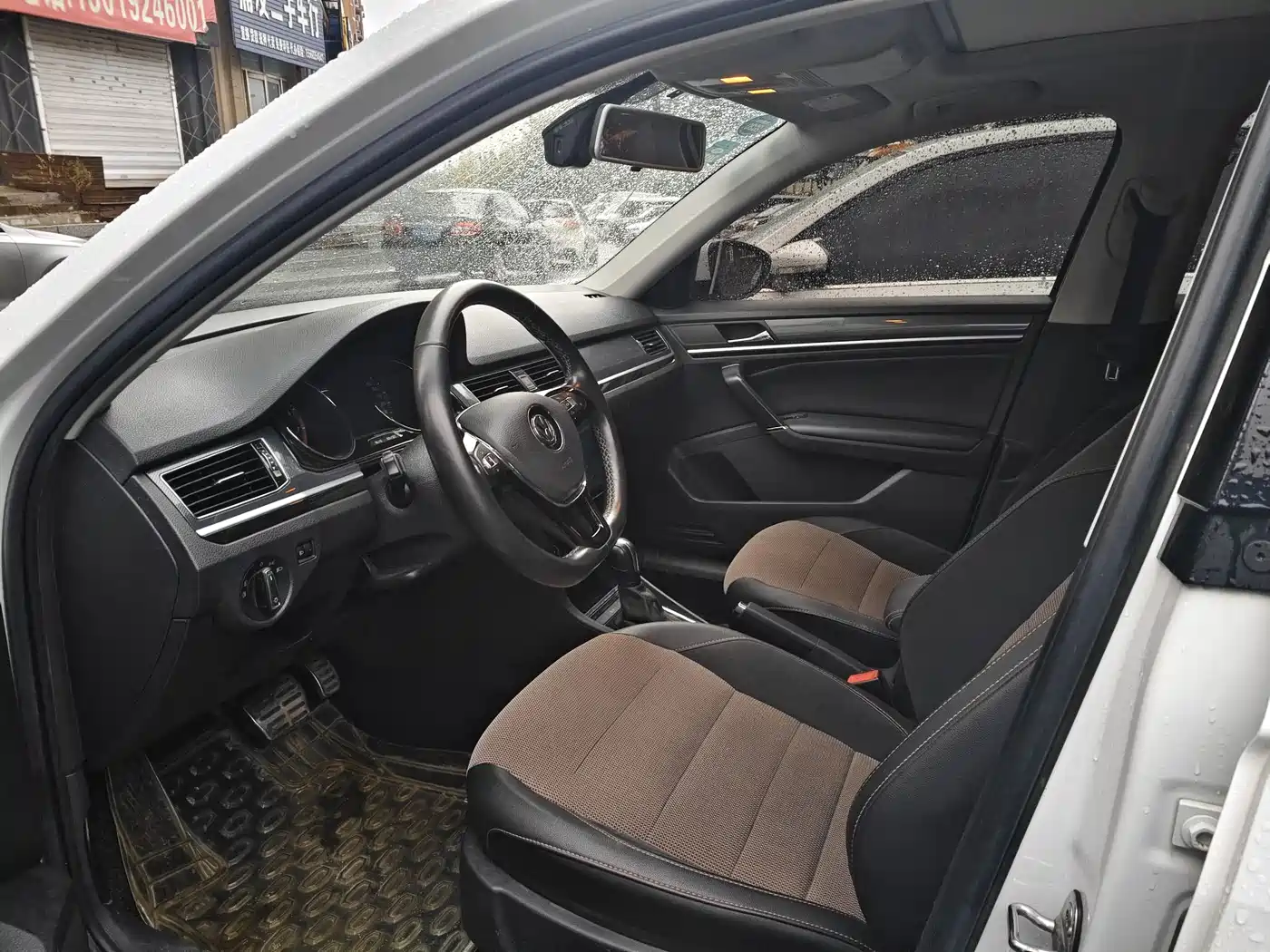 Volkswagen C-TREK 2019 2018 230TSI DSG Comfort
