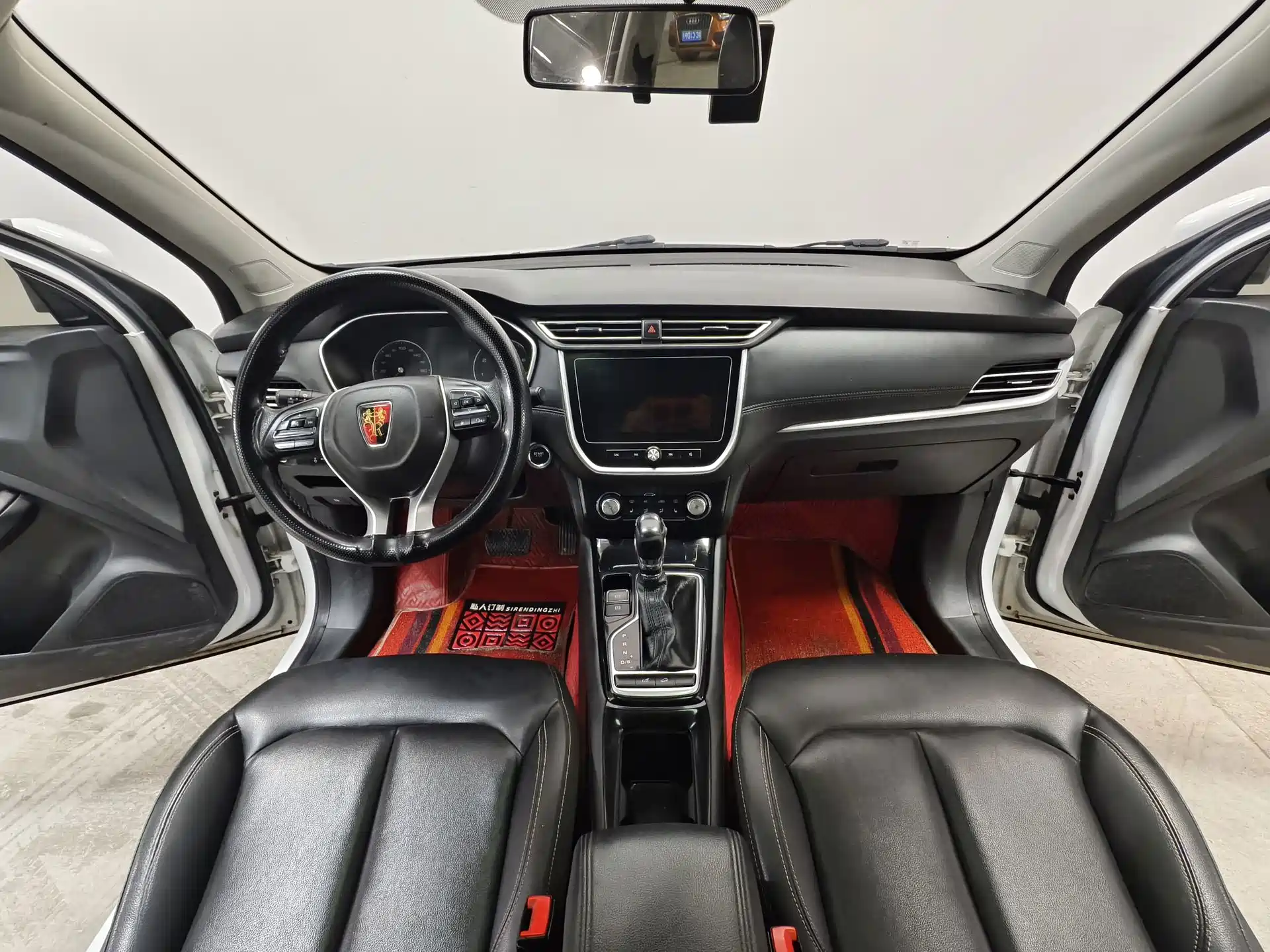 Фото 9 - Roewe RX3
