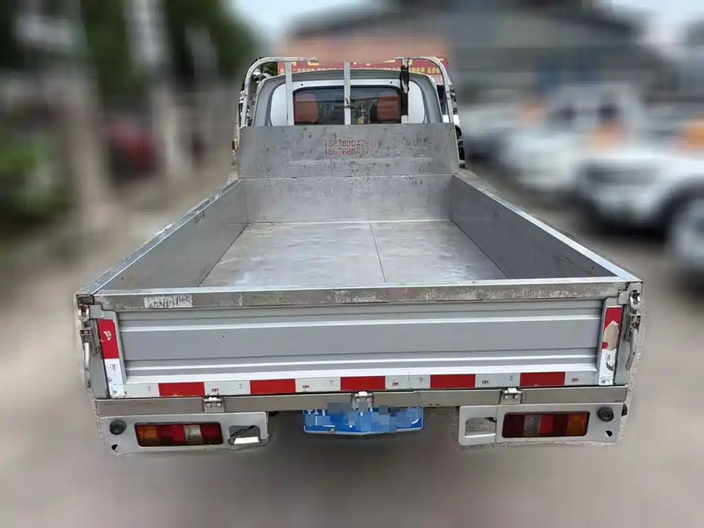 Success Auto Wildebeest 2024 2024 Facelift 1.6L Comfort Double Row Side Board