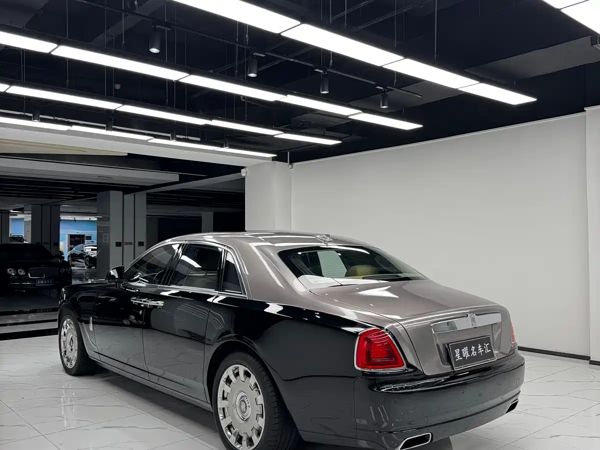 Фото 4 - Rolls-Royce Ghost