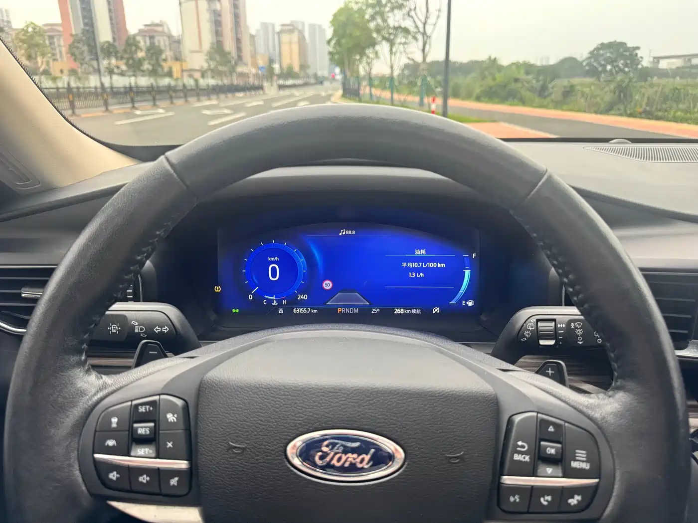 Ford Explorer 2020 EcoBoost 285 AWD Titanium Edition 6-Seater фото 4