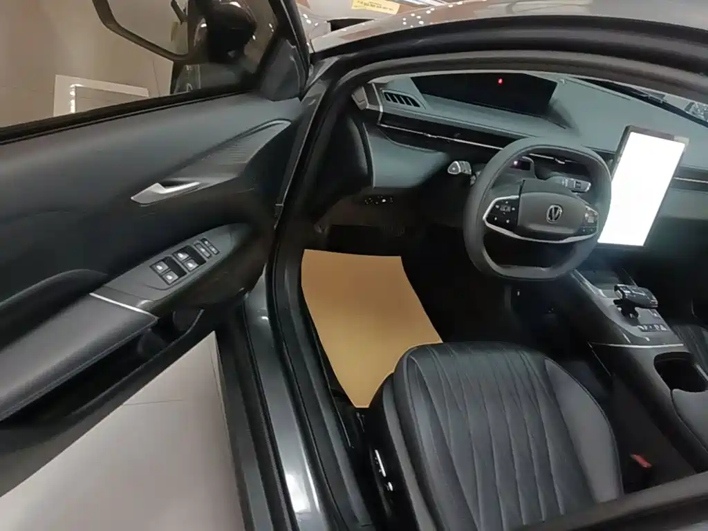 Changan Yida 2023 2023 Blue Whale NE 1.5T GDI DCT Pilot