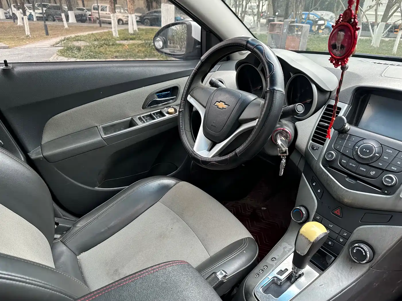 Chevrolet Cruze 2013 Model 1.8L SE AT фото 16