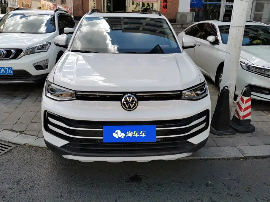 Volkswagen Tharu 2025 2025 New Edge 1.5L Aspiration Edition