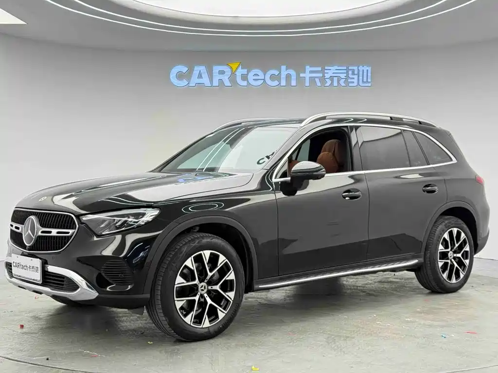 2026 Mercedes-Benz GLC