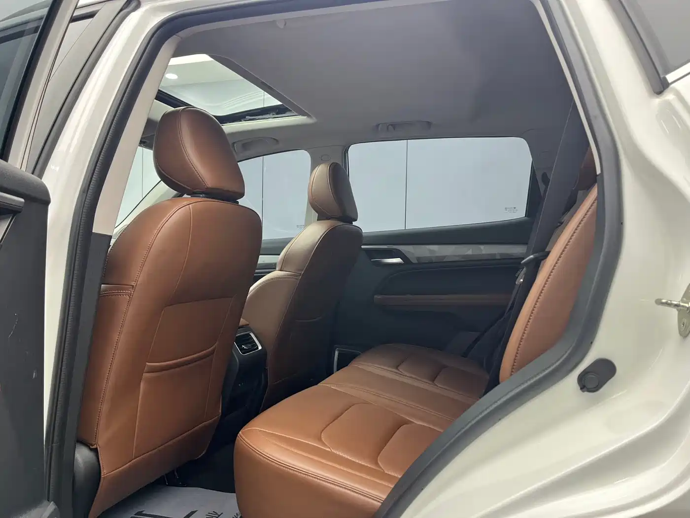 GEELY AUTOMOBILE VISION X6