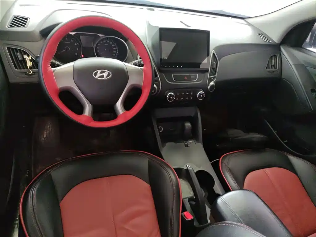 Hyundai Beijing Hyundai ix35 2015 2.0L Automatic 2WD Comfort China IV фото 10