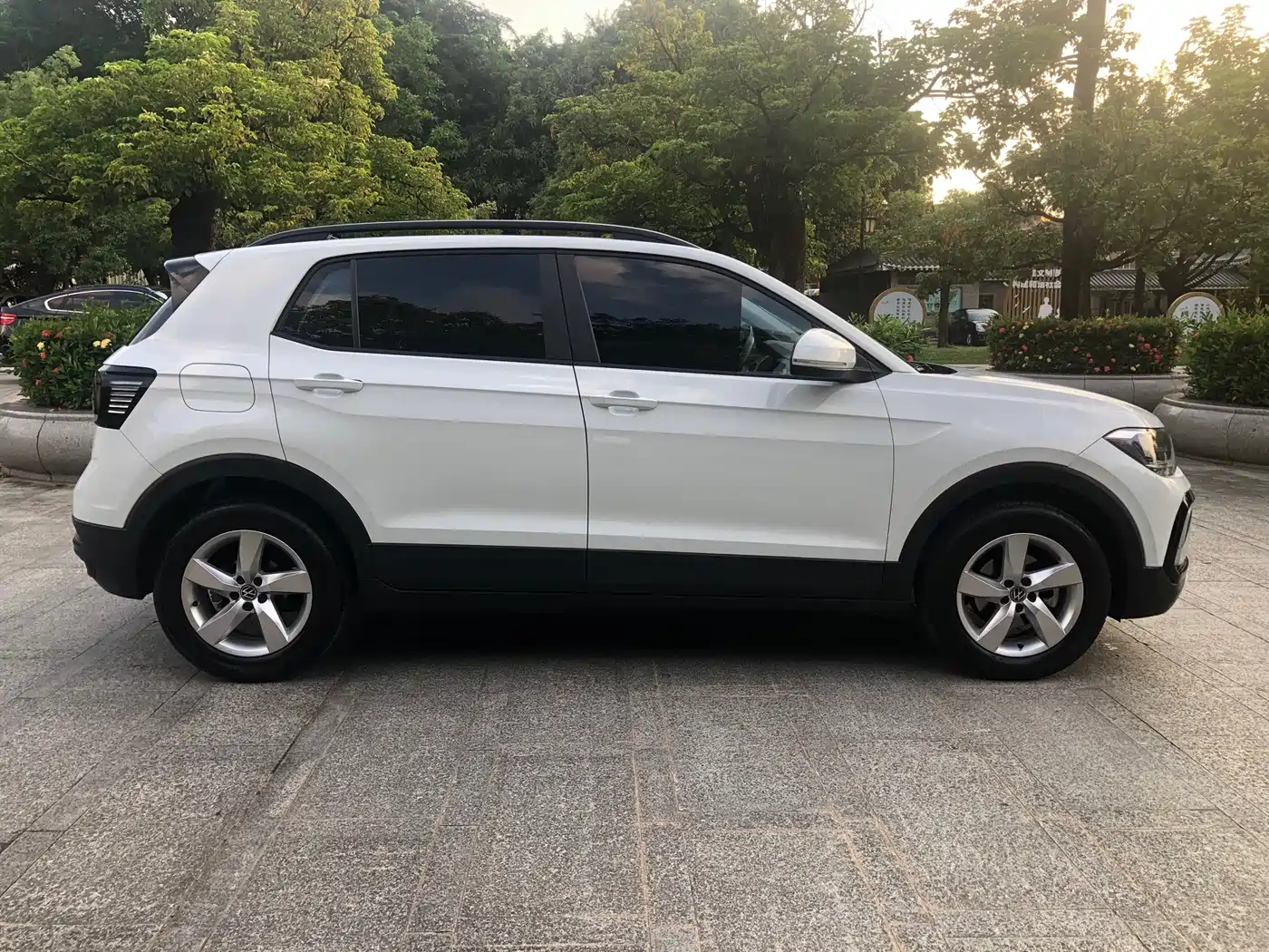 VOLKSWAGEN TU KAI