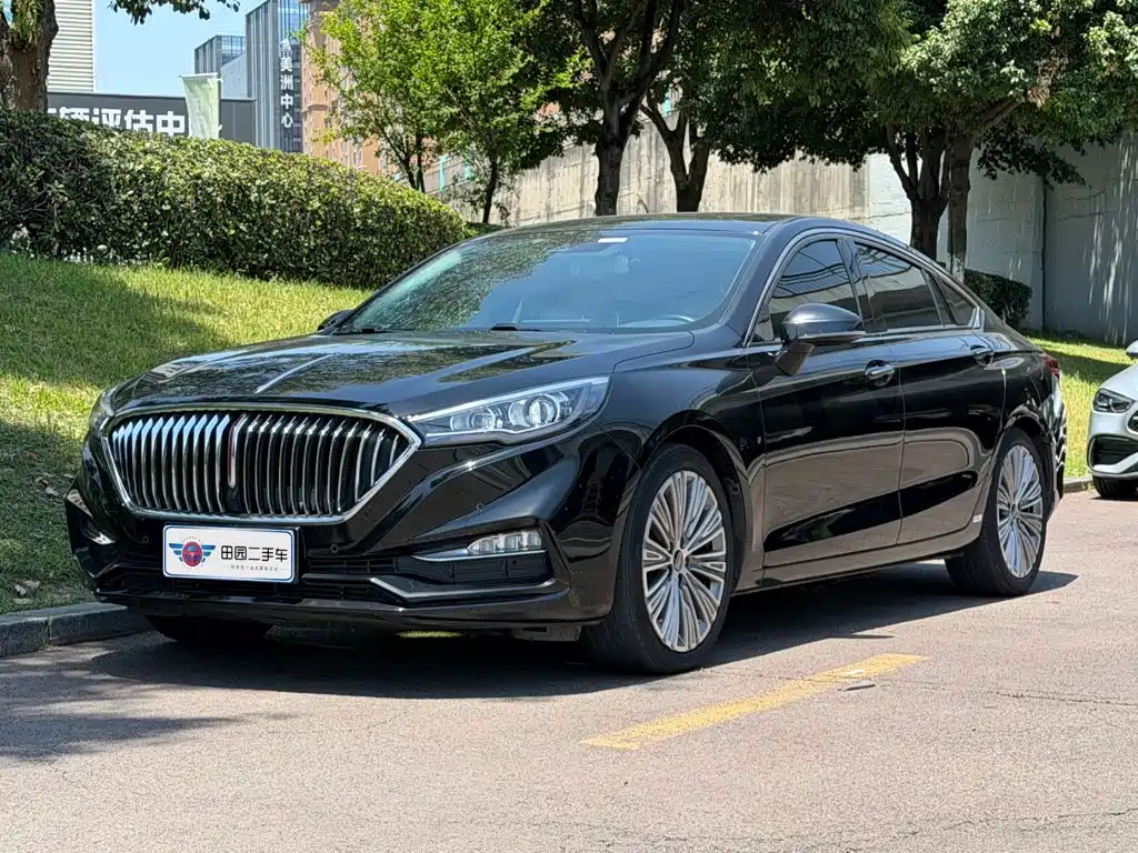 Hongqi H5 2022 Classic 1.8T Auto Smart Connect Flagship Enjoyment Edition