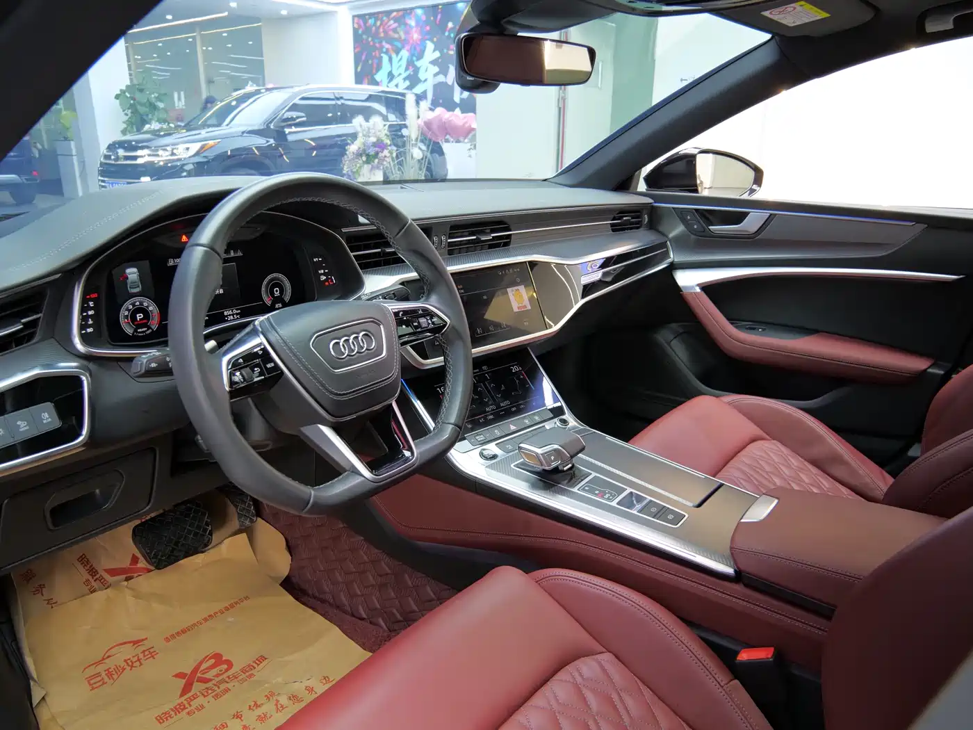 Audi A7L 2024 45 TFSI quattro Black Warrior Edition фото 5