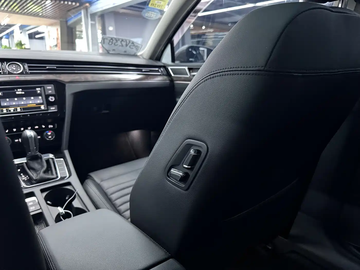 Volkswagen Magotan 2018 Facelift 380TSI DSG Luxury фото 14