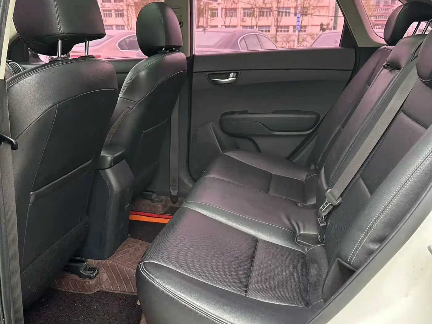 Kia KX3 Smart Run 2015 1.6L Automatic 2WD DLX фото 6