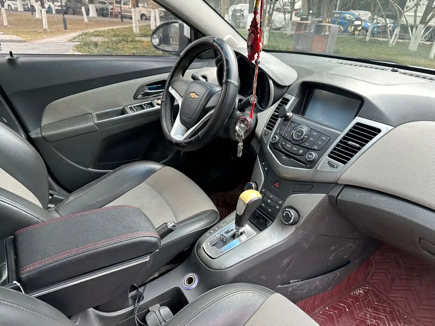 Chevrolet Cruze 2013 Model 1.8L SE AT фото 17