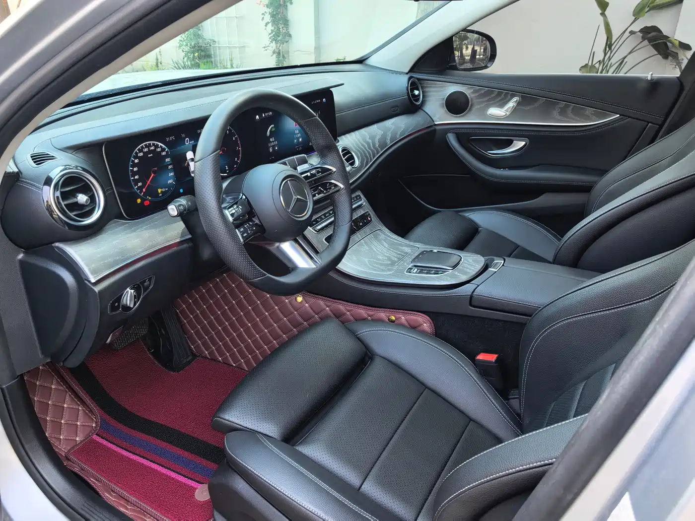 Mercedes-Benz E-Class 2022 E 260 L Sport фото 7