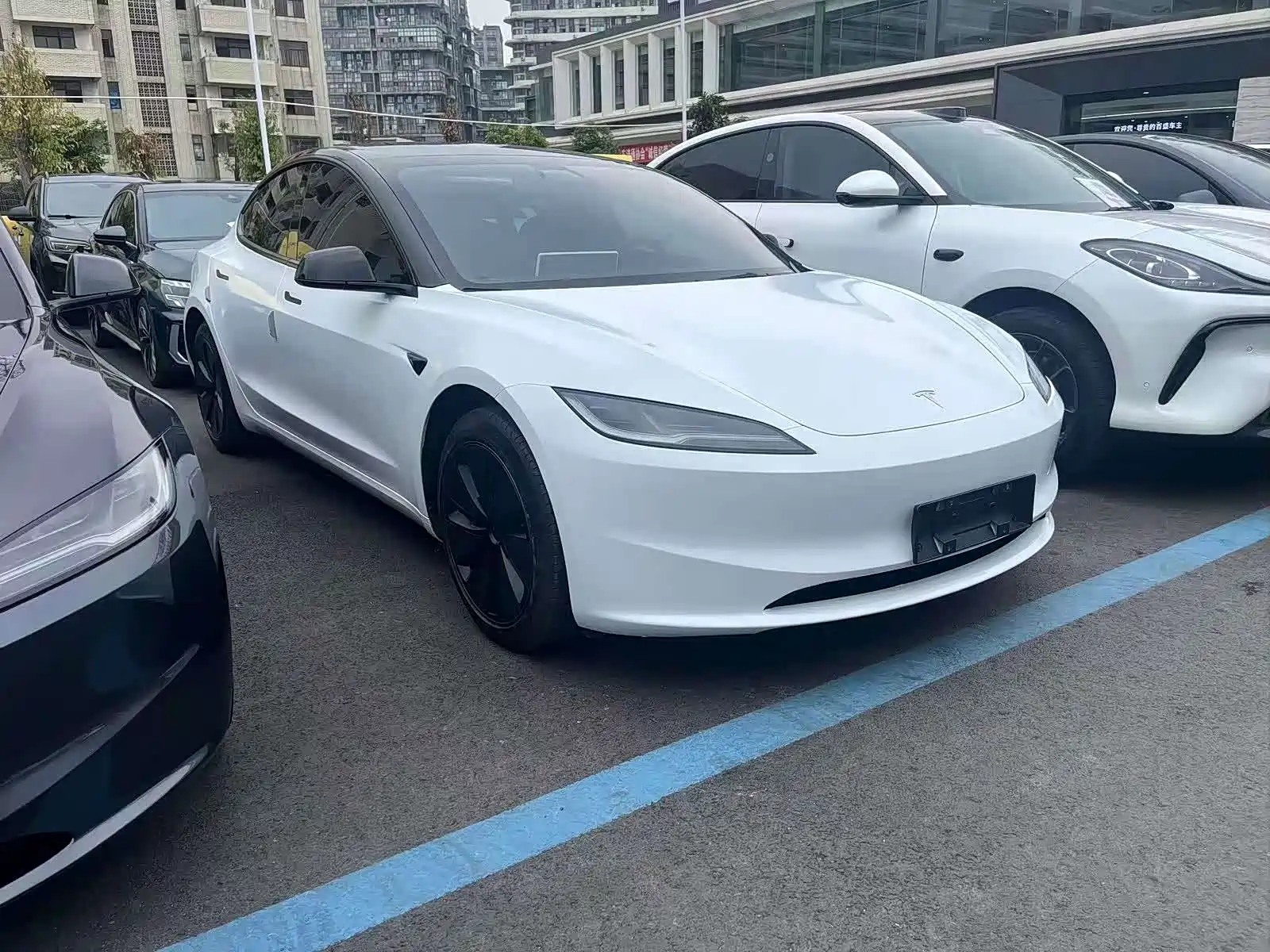Photo 3 - Tesla Model 3