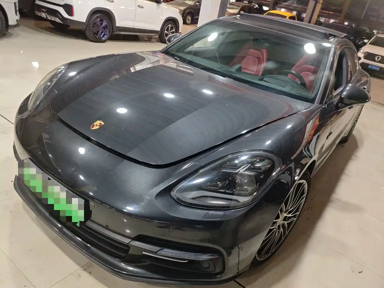 Фото 1 - Porsche Panamera New Energy