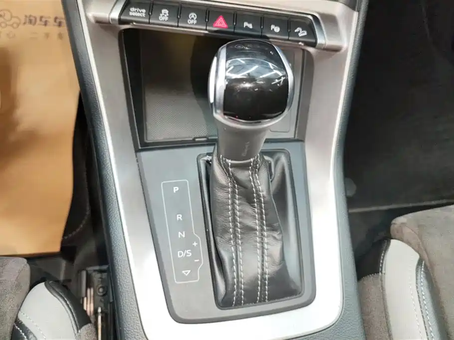 Audi Q3 2021 45 TFSI quattro Fashion Sport фото 16
