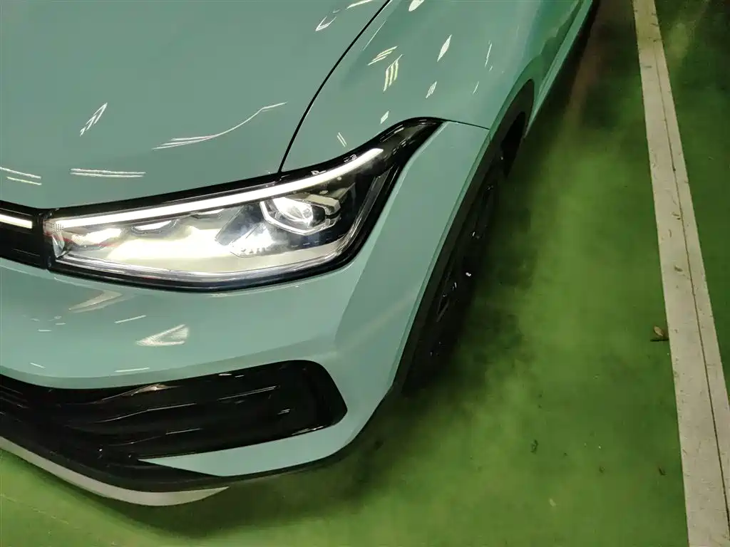 VOLKSWAGEN TUYUE