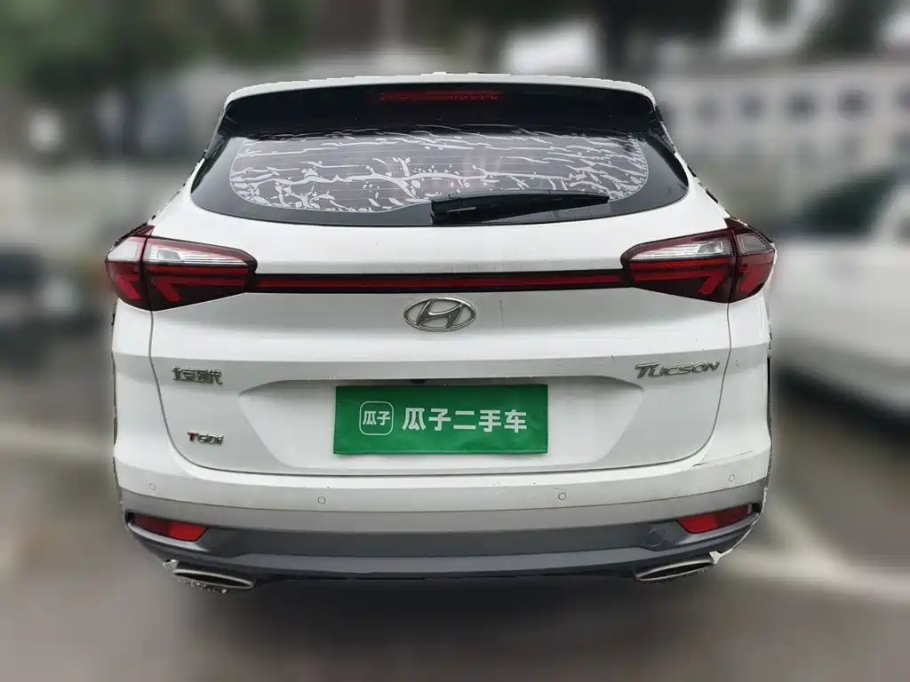 Фото 3 - Hyundai Tucson