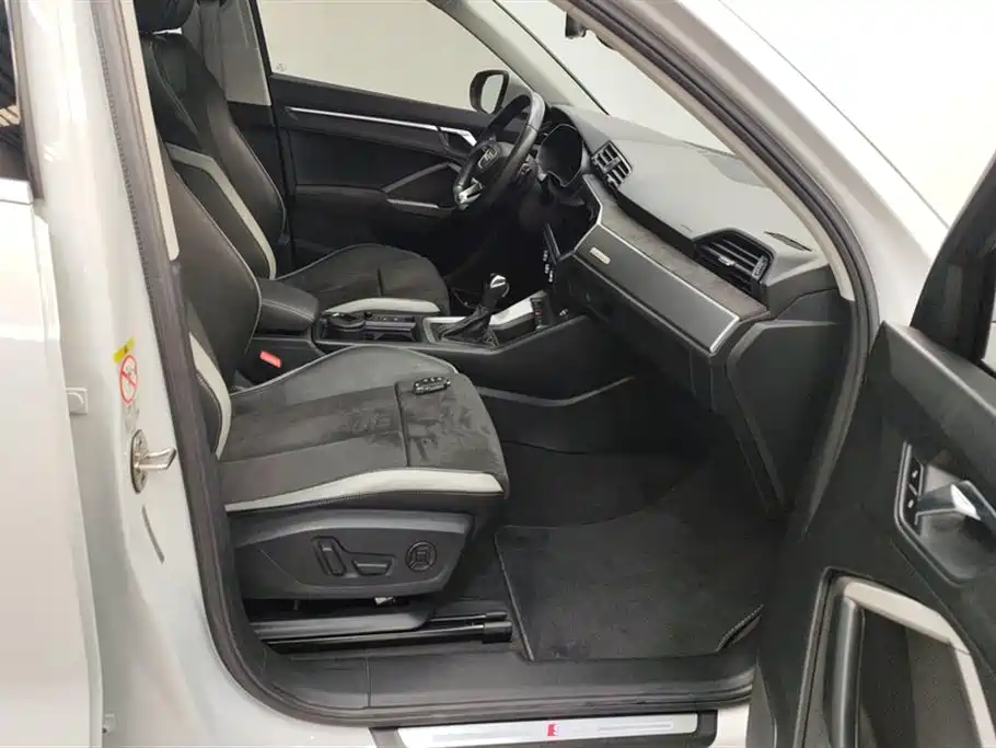 Audi Q3 2021 45 TFSI quattro Fashion Sport фото 8