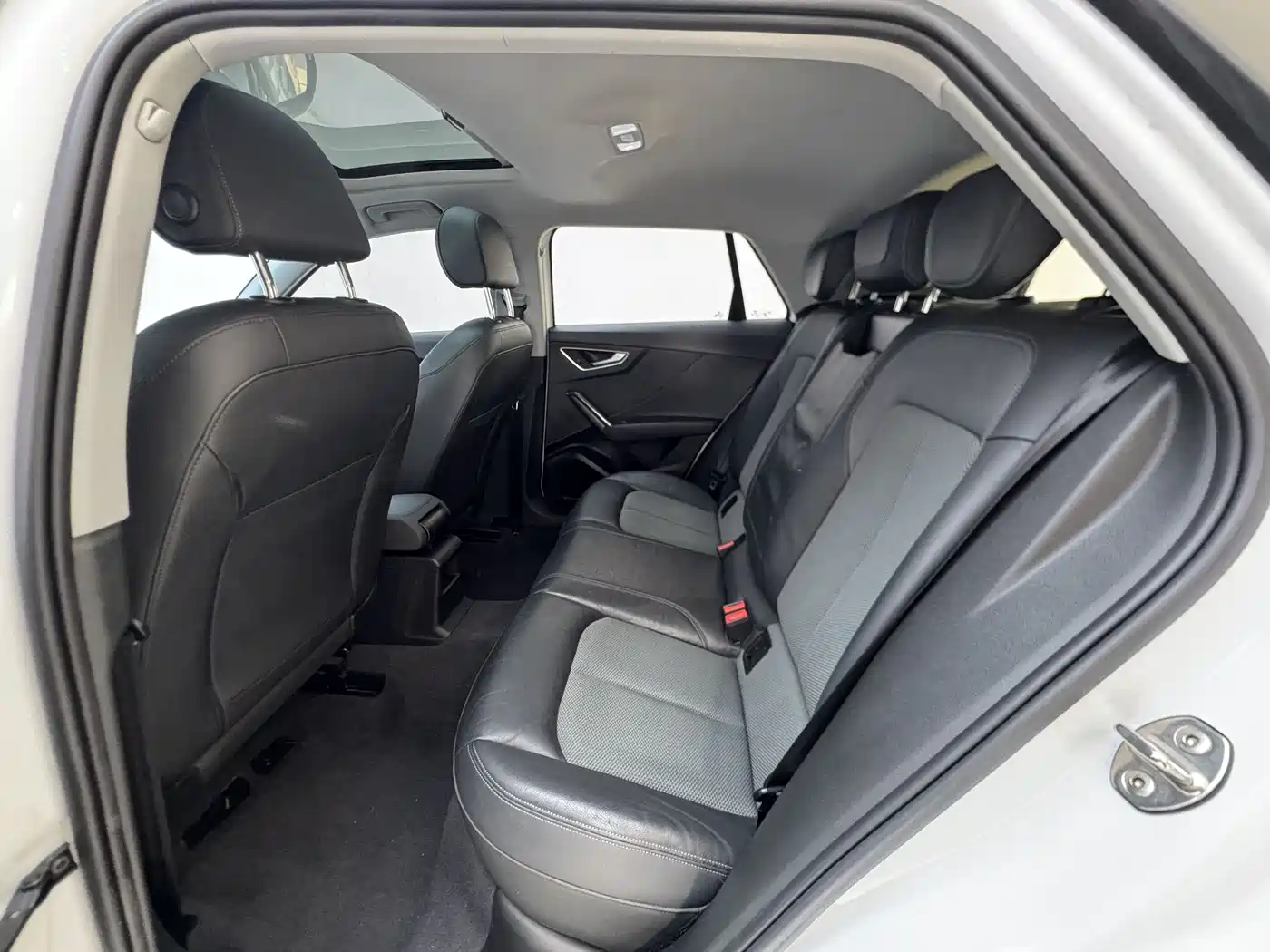 Audi Q2L 2021 35 TFSI Fashion Elegance фото 18