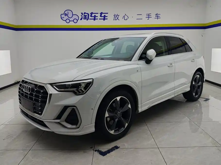 Audi Q3 2021 35 TFSI Fashion Sport