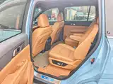 Photo 6 - Li Auto Li ONE