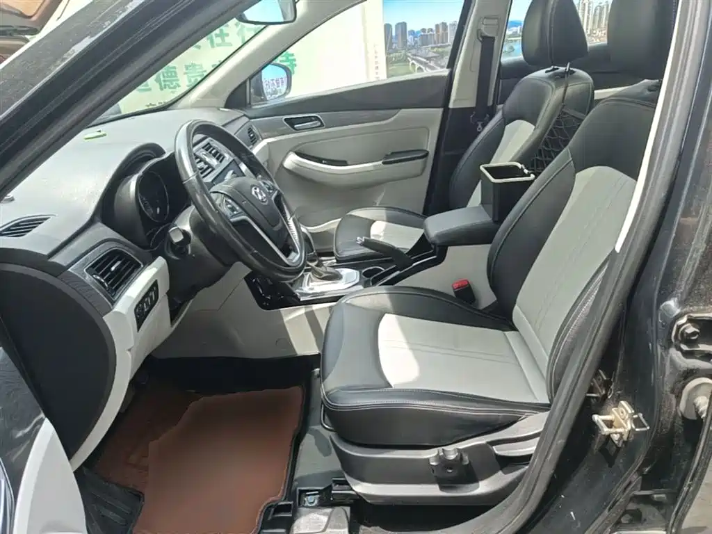 BAIC Senova X55 2016 2016 1.5T CVT Elite Edition
