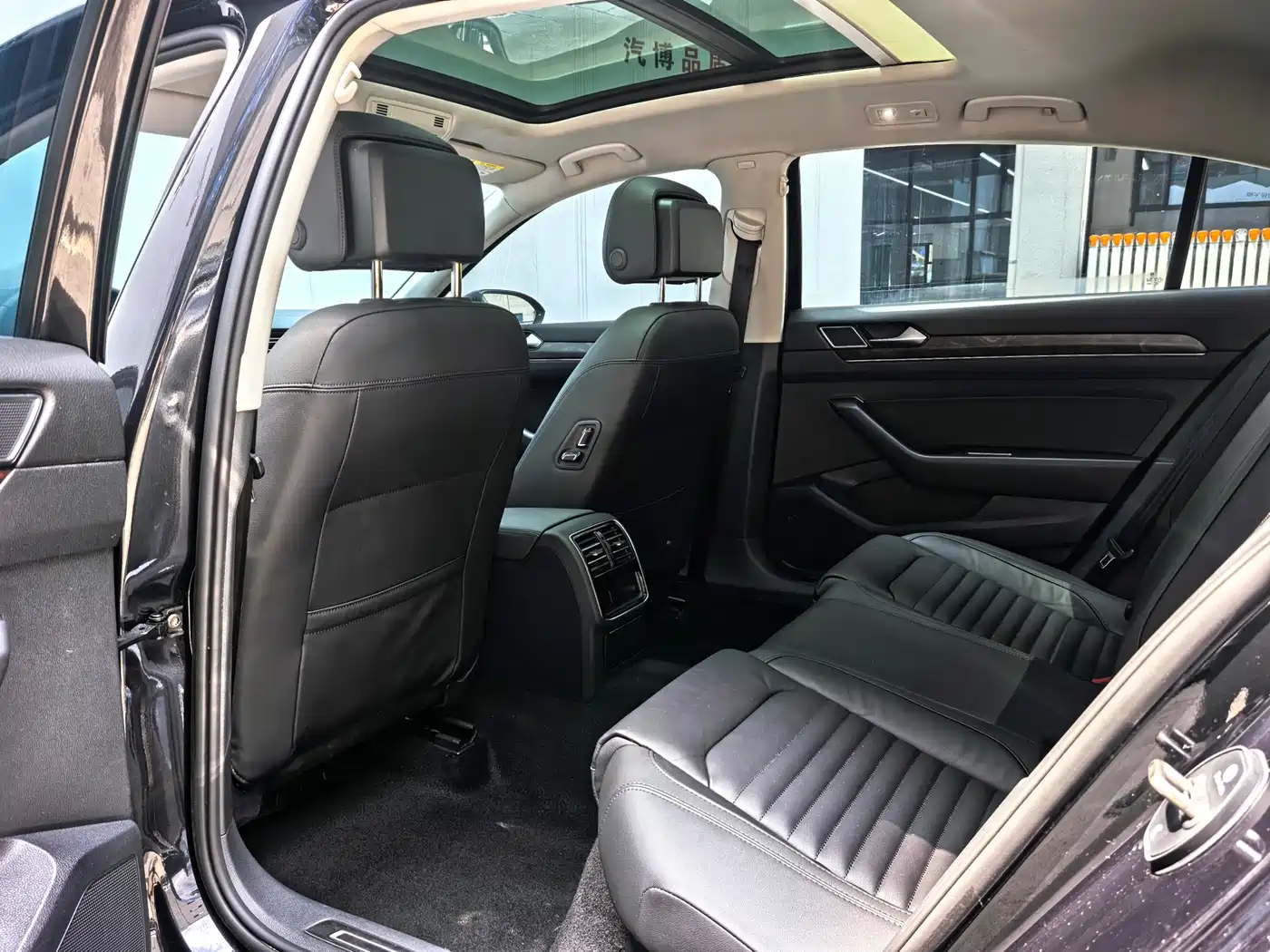 Volkswagen Magotan 2019 330TSI DSG Leading China VI фото 9