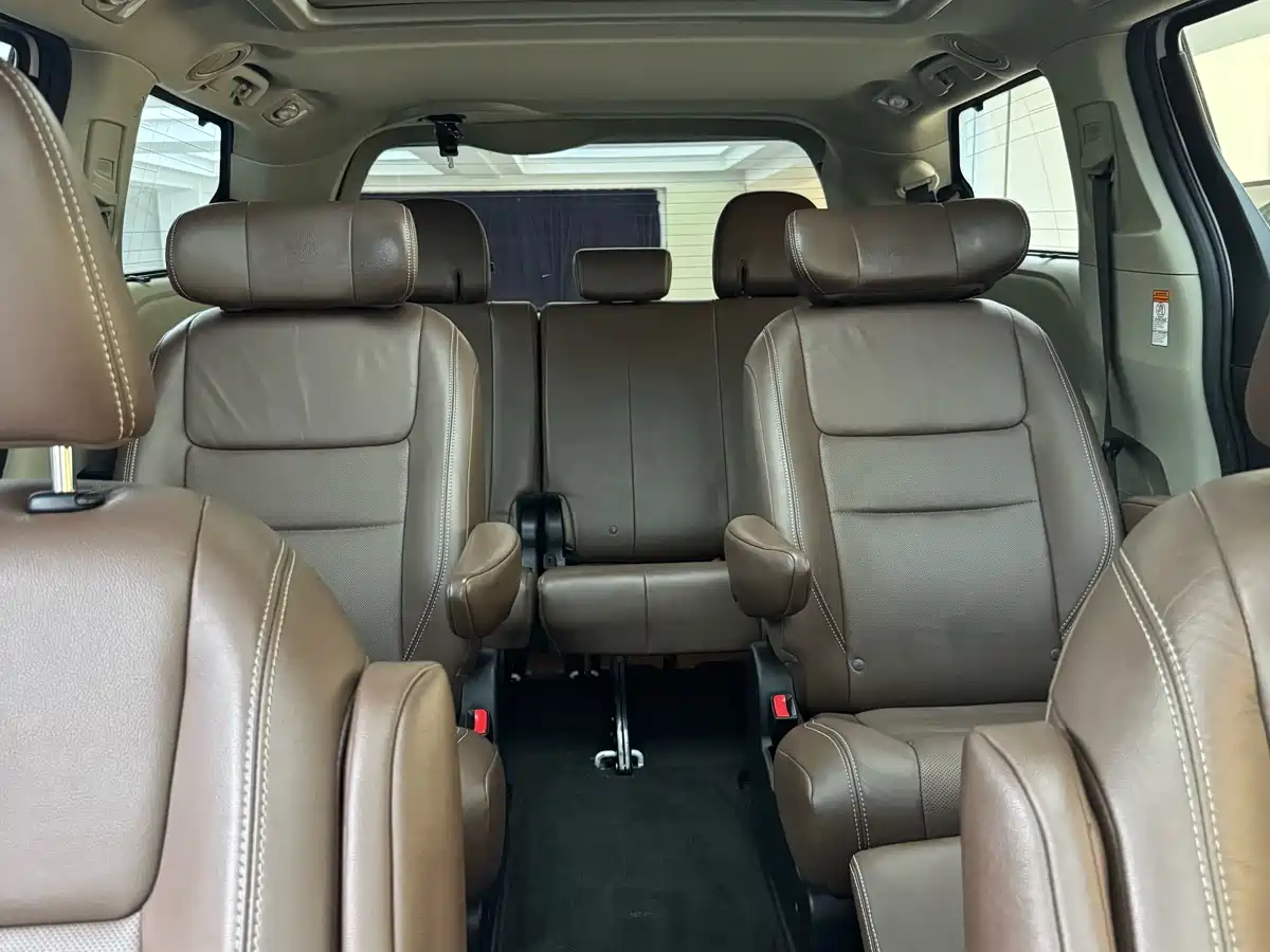 Toyota Sienna 2017 2015 3.5L 4WD L