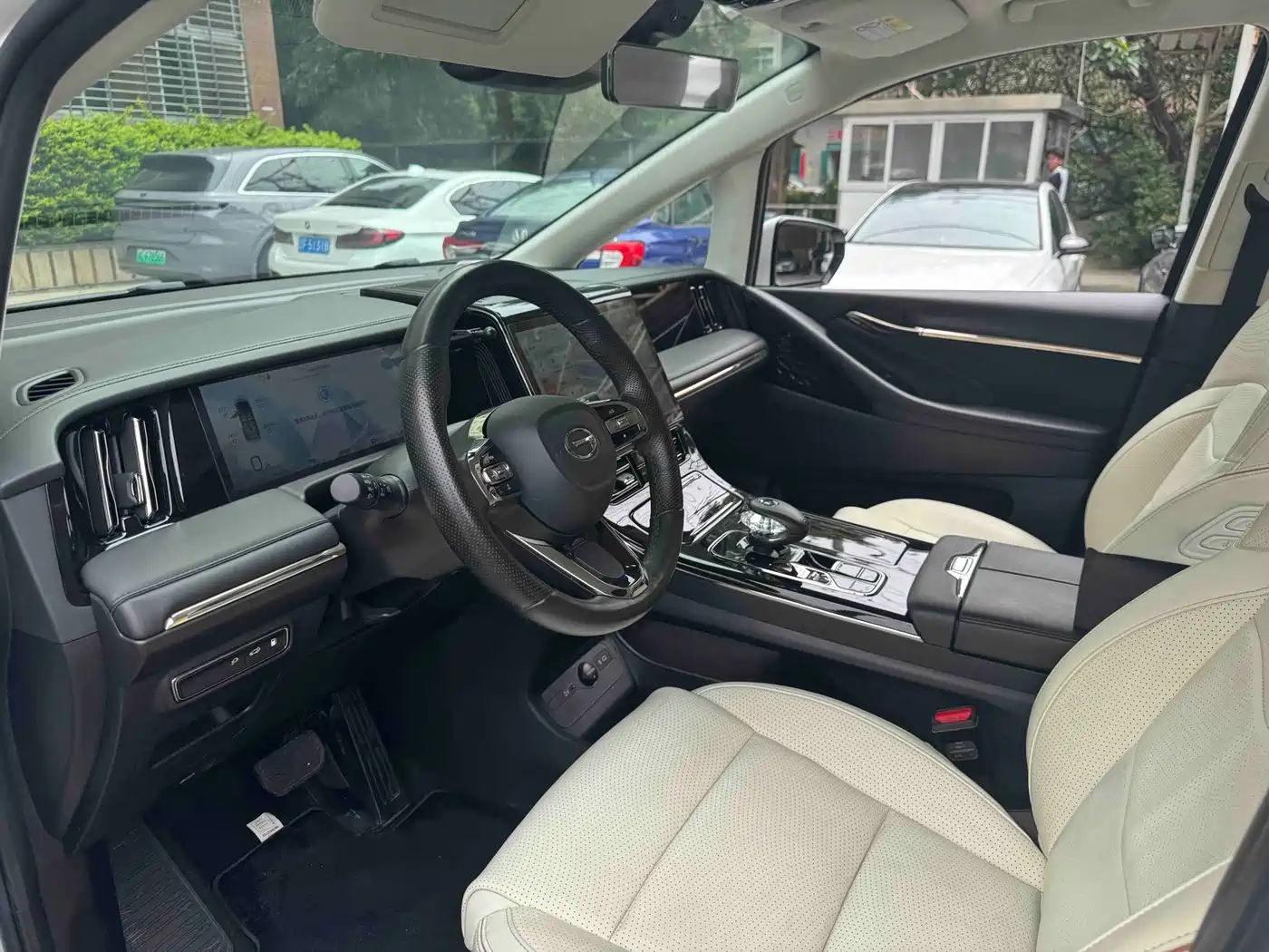GAC Trumpchi Trumpchi E9 2023 E9 MAX фото 8