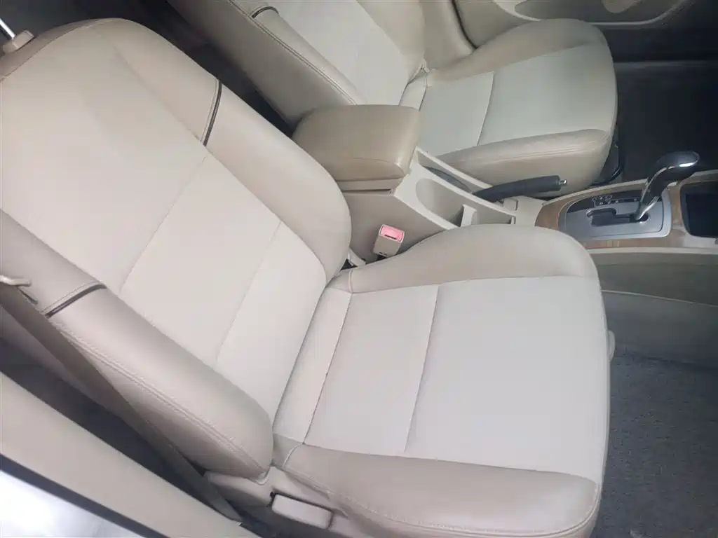 Buick Excelle 2015 1.5L Automatic Classic фото 25
