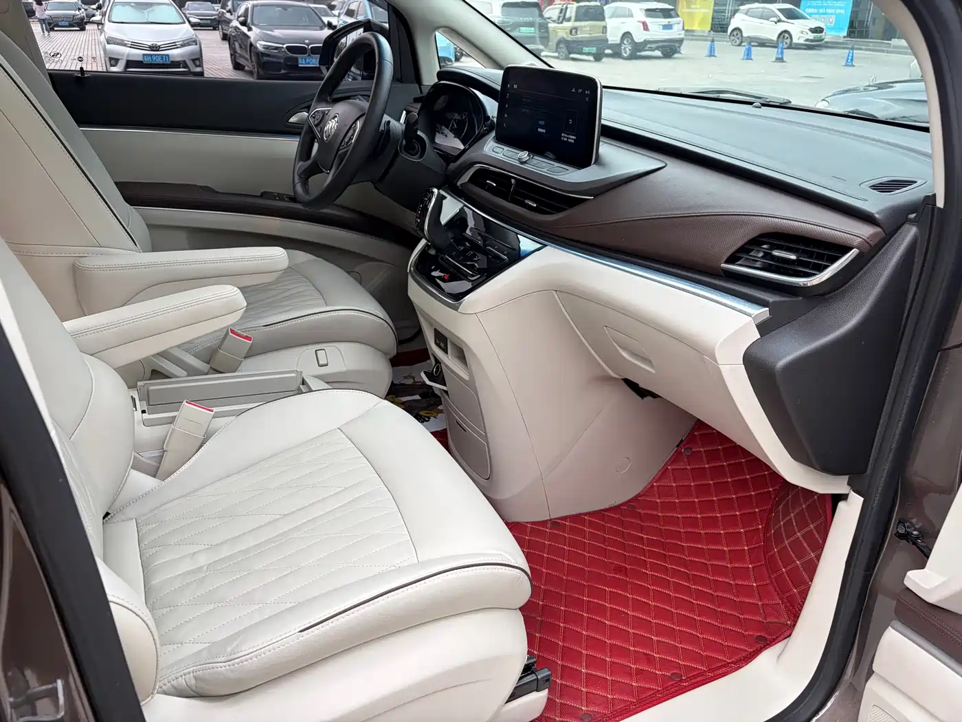 BUICK GL8