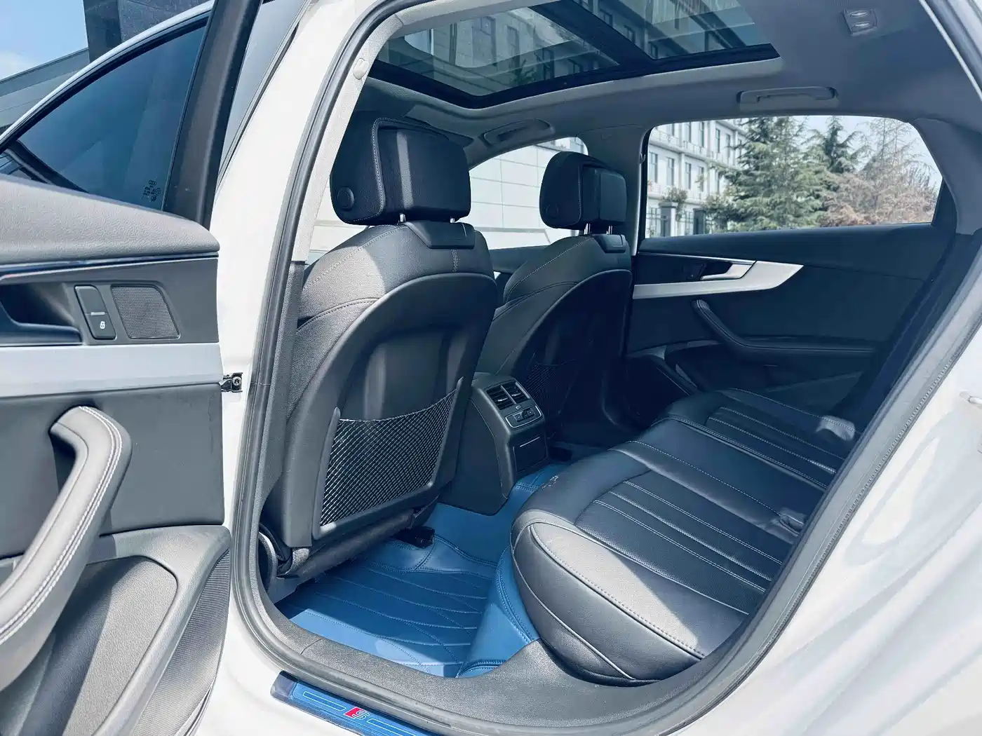 Audi A4L 2022 40 TFSI Luxury Dynamic фото 5