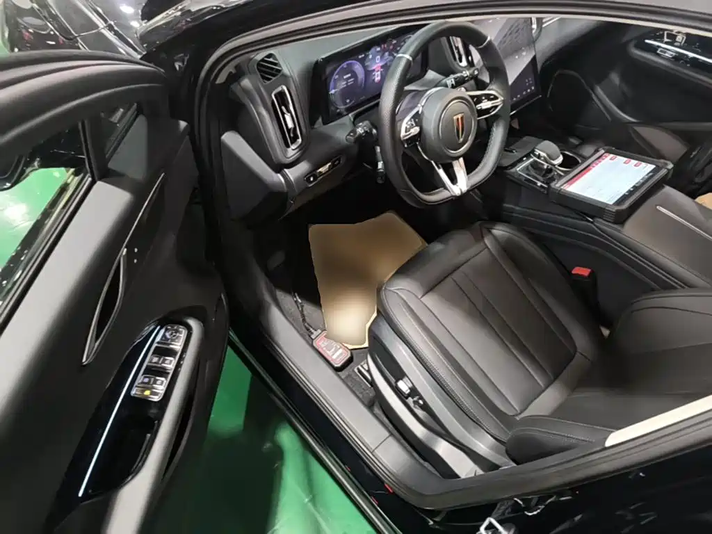 Hongqi HS3 PHEV 2024 2024 PHEV 115km Power Edition