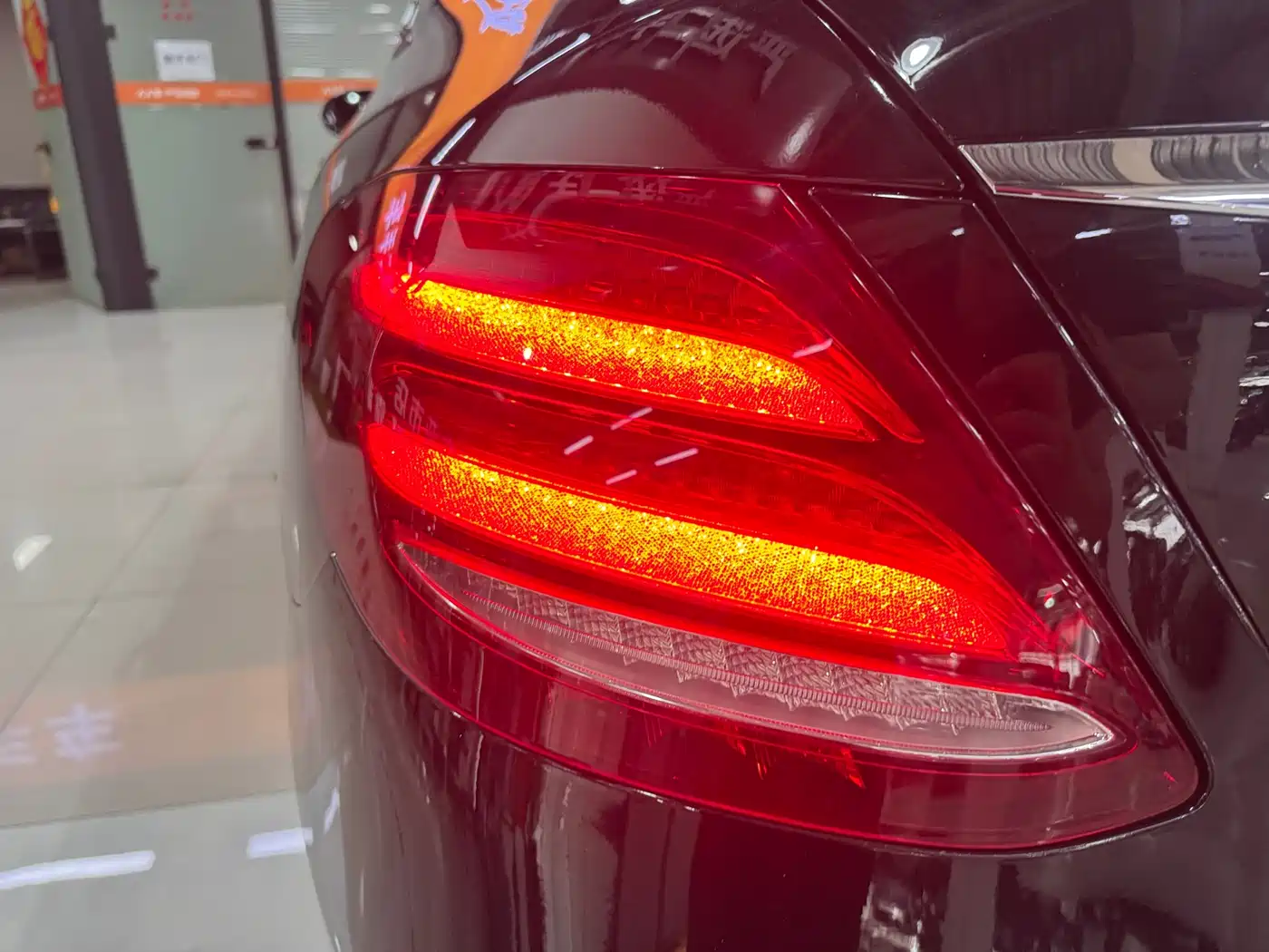Mercedes-Benz E-Class 2016 E 300 L Luxury фото 20