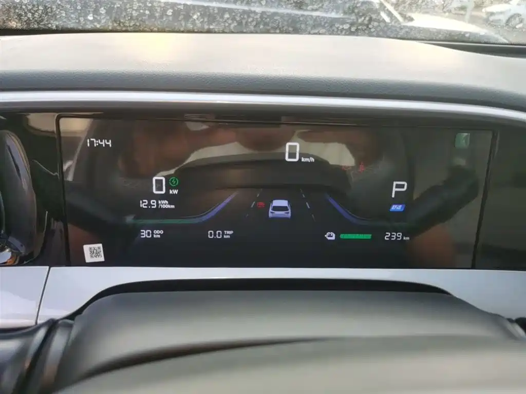Geely Galaxy Starry Wish 2026 Edition 310km Youth Version фото 12
