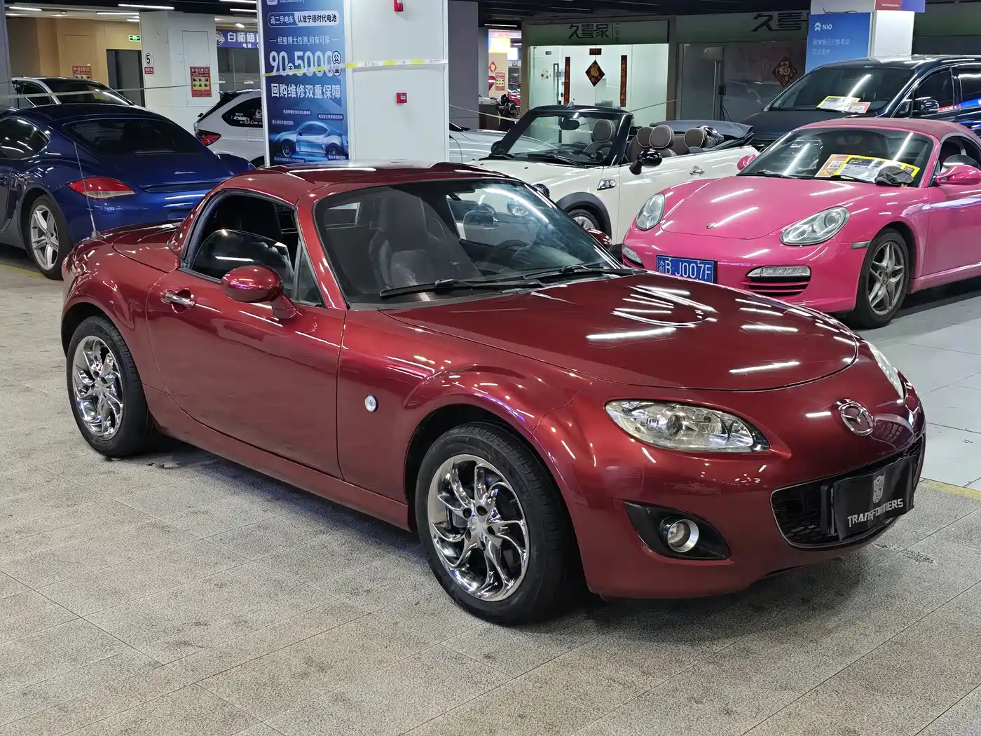 Mazda MX-5 2009 2.0 фото 10