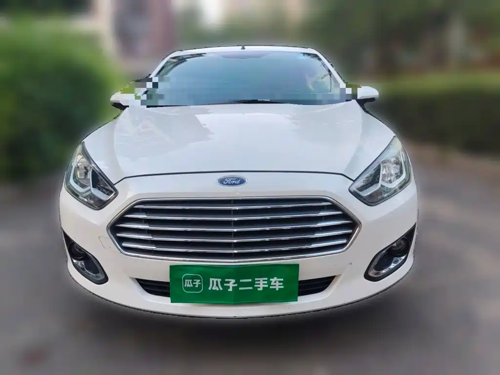 Ford Escort 2015 2015 1.5L Automatic Fashion